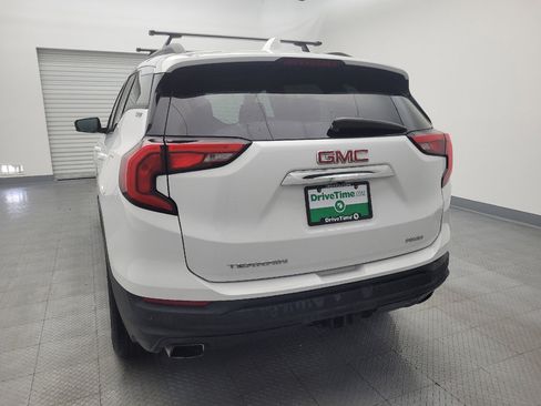 Used 2018 GMC Terrain SLE w/ Driver Convenience Package image 6