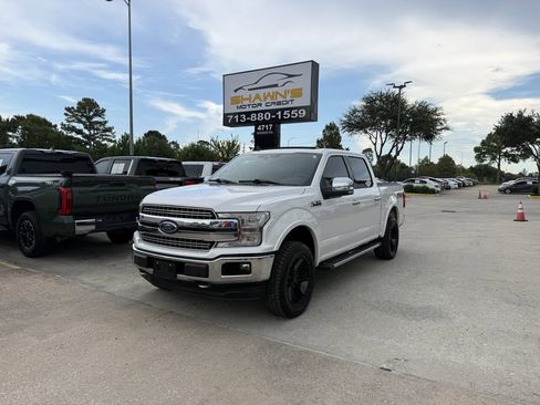 Used 2019 Ford F150 Lariat w/ Equipment Group 502A Luxury AWD/4WD image 44