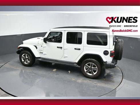 Used 2020 Jeep Wrangler Unlimited Sahara AWD/4WD image 38