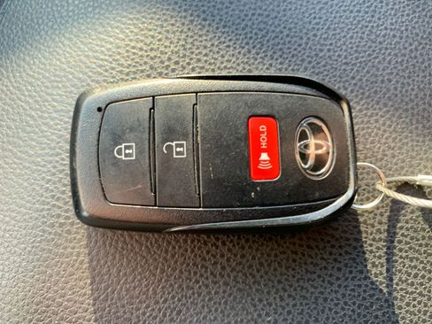 Used 2025 Toyota 4Runner TRD Off-Road image 22