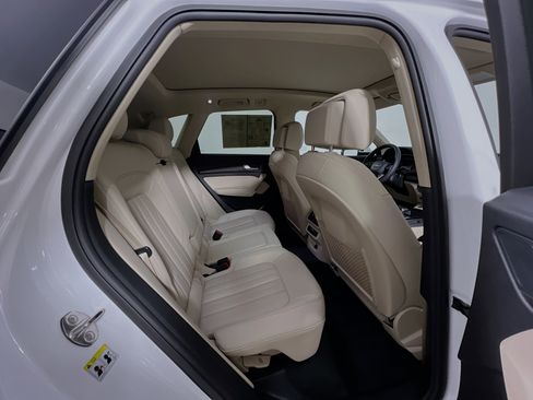 Used 2022 Audi Q5 2.0T Premium AWD/4WD image 33