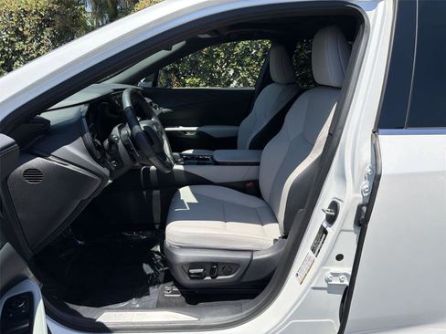 Used 2024 Lexus RX 350h w/ Convenience Package AWD/4WD image 12
