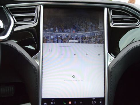 Used 2013 Tesla Model S RWD image 14