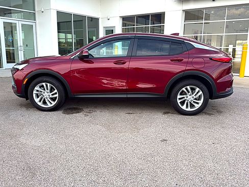 Used 2024 Buick Envista Preferred w/ Convenience I Package FWD image 4