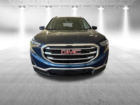Used 2020 GMC Terrain SLT w/ Preferred Package FWD image 9