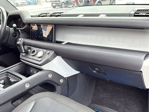 Used 2020 Land Rover Defender 110 S AWD/4WD image 42