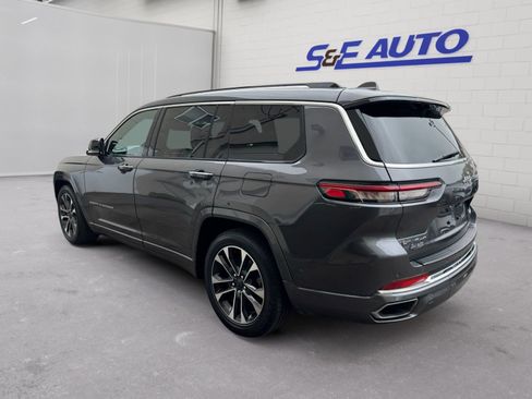 Used 2022 Jeep Grand Cherokee L Overland w/ Luxury Tech Group IV AWD/4WD image 3