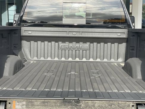 New 2025 GMC Sierra 2500 SLT w/ SLT Convenience Package image 13