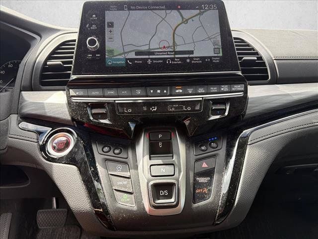 Used 2025 Honda Odyssey Elite image 18