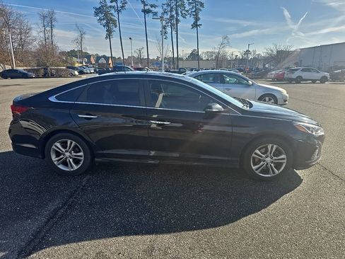 Used 2019 Hyundai Sonata SEL w/ Tech Package 02 image 4