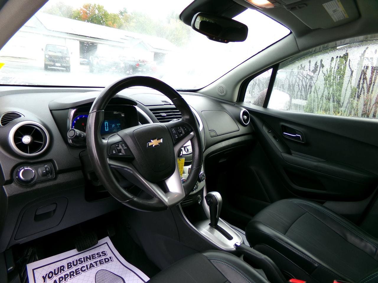 Used 2016 Chevrolet Trax LT w/ LT Convenience Package AWD/4WD image 11