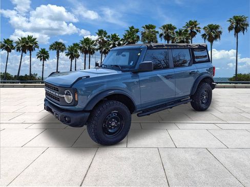 Certified 2022 Ford Bronco Black Diamond image 4