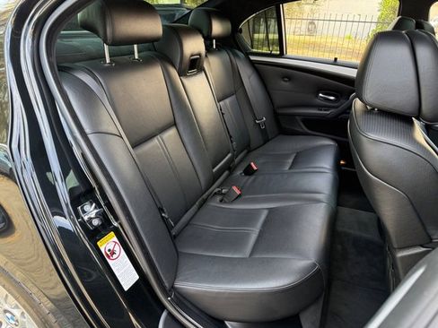 Used 2009 BMW M5 RWD image 26