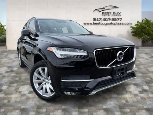 Used 2017 Volvo XC90 T6 Momentum w/ Vision Package image 1