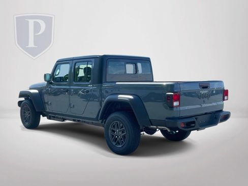 New 2026 Jeep Gladiator Sport AWD/4WD image 6