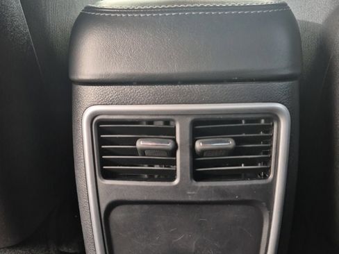 Used 2018 Dodge Charger SXT Plus image 45