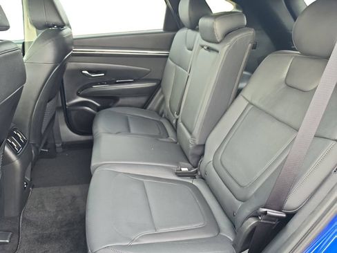 Certified 2023 Hyundai Tucson Limited AWD/4WD image 16