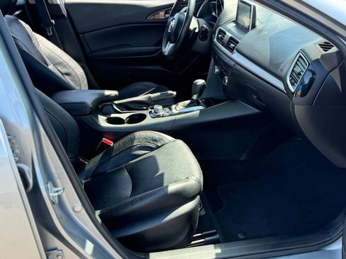 Used 2014 MAZDA MAZDA3 s Grand Touring w/ Technology Package FWD image 27