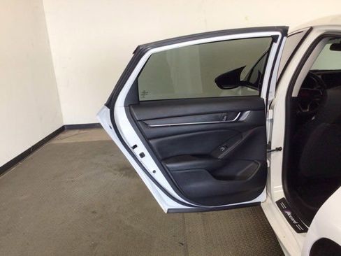 Used 2020 Honda Accord LX image 15