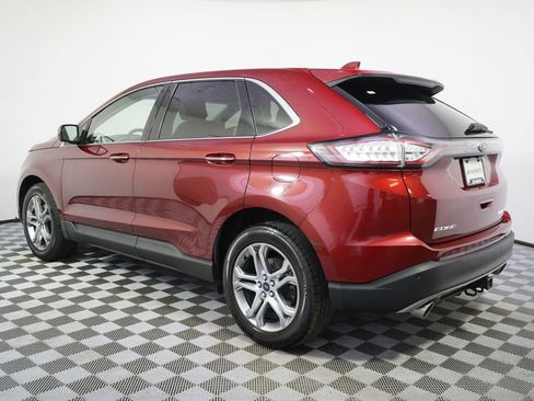 Used 2017 Ford Edge Titanium w/ Technology Package AWD/4WD image 3