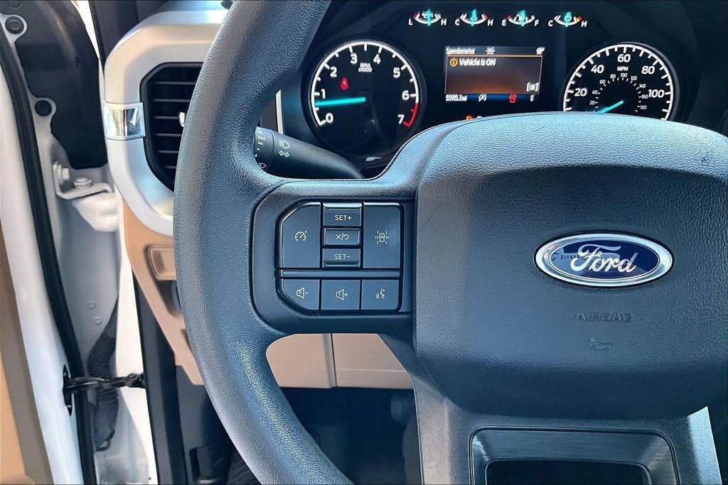Used 2023 Ford F150 XLT RWD image 7