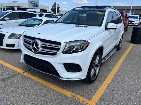 Used 2019 Mercedes-Benz GLS 550 4MATIC image 4