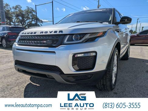 Used 2018 Land Rover Range Rover Evoque SE AWD/4WD image 7