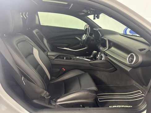 Used 2018 Chevrolet Camaro LT w/ Redline Edition RWD image 34