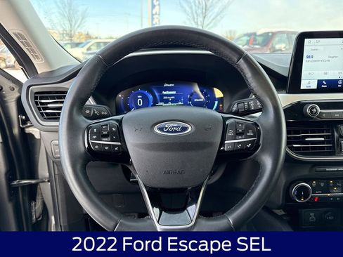 Used 2022 Ford Escape SEL w/ Technology Package image 18