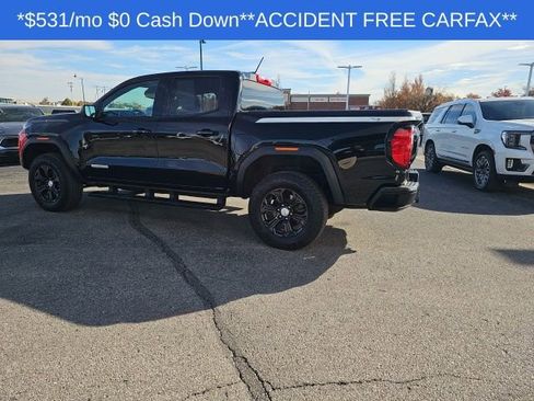 Used 2023 GMC Canyon Elevation image 16