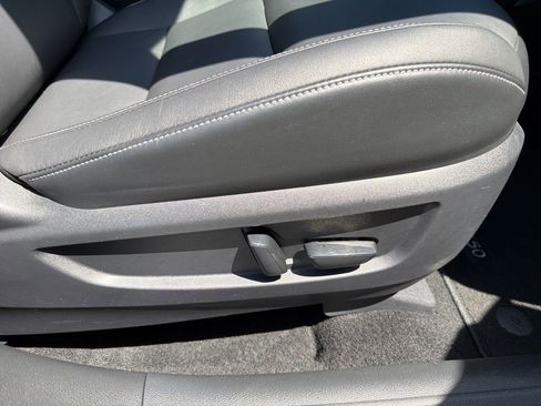 Certified 2021 INFINITI QX50 Luxe w/ Appearance Package image 37