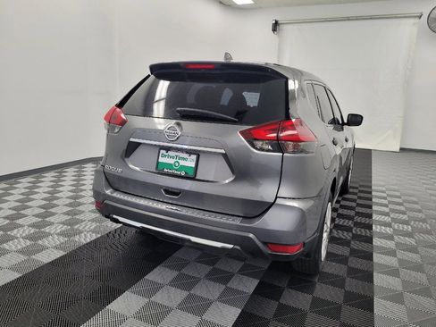 Used 2018 Nissan Rogue S FWD image 7