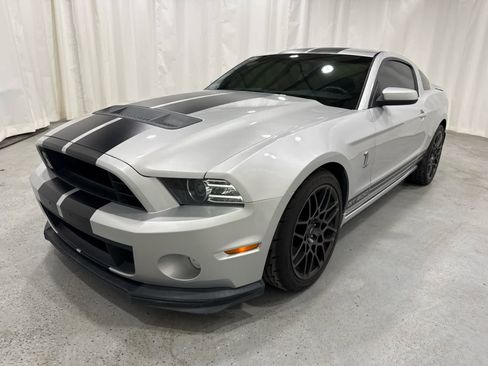Used 2014 Ford Mustang Shelby GT500 w/ Equipment Group 821A RWD image 1