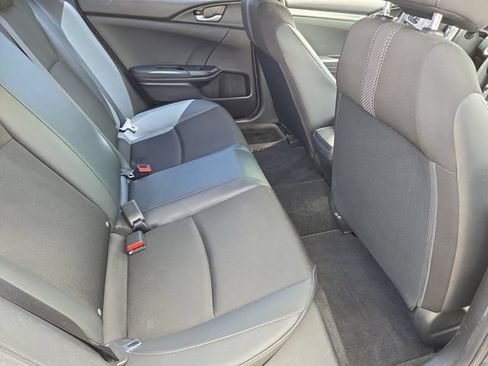 Used 2019 Honda Civic Sport image 17