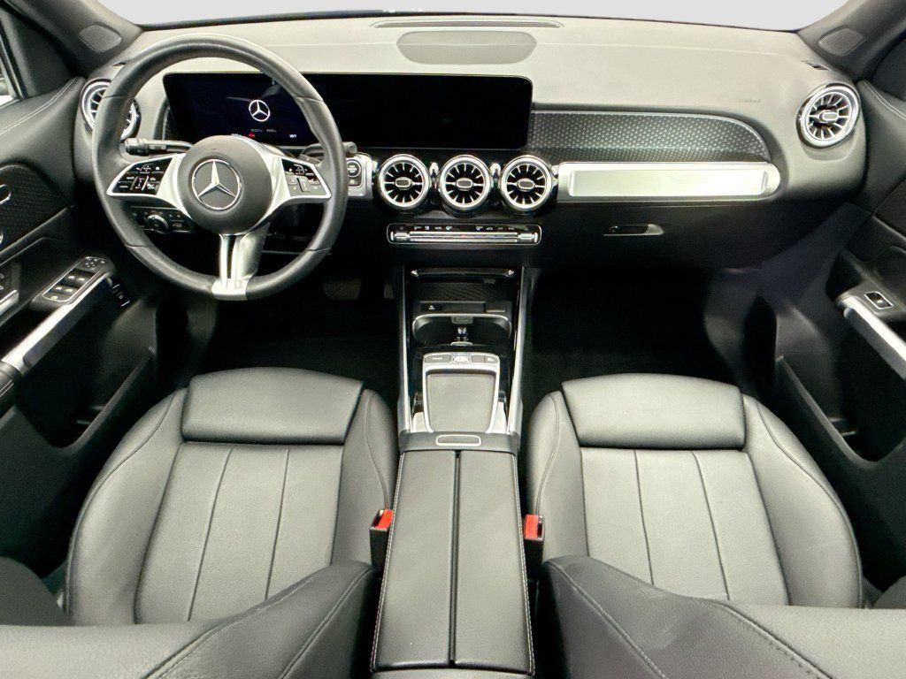 Certified 2024 Mercedes-Benz GLB 250 4MATIC image 13
