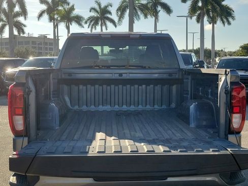 Used 2021 GMC Sierra 1500 Elevation image 29