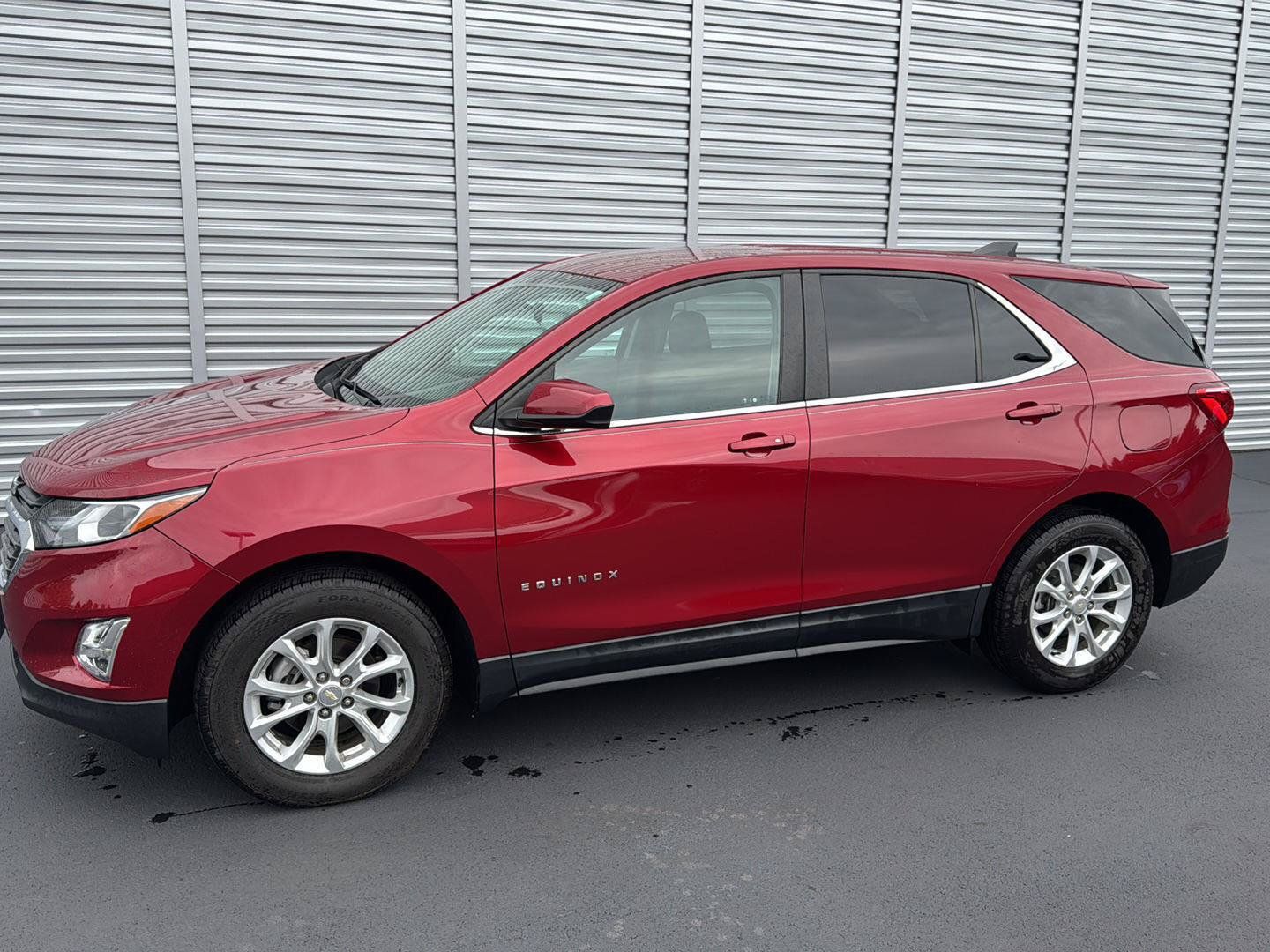 Used 2021 Chevrolet Equinox LT FWD image 1
