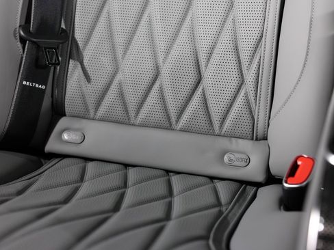 Used 2025 Mercedes-Benz S 63 AMG S image 38