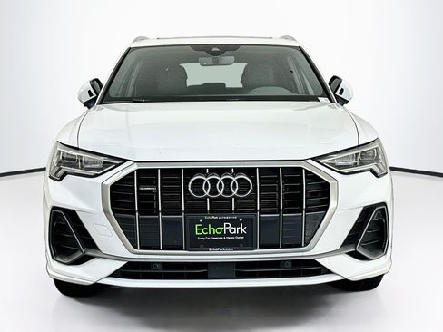 Used 2024 Audi Q3 2.0T Premium AWD/4WD image 2