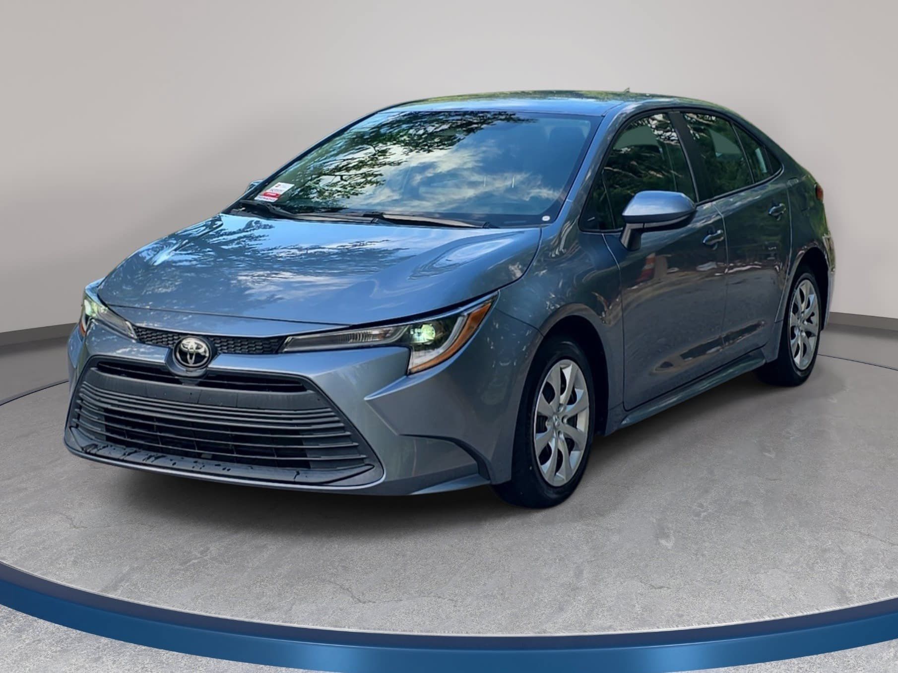 Used 2023 Toyota Corolla LE FWD image 1