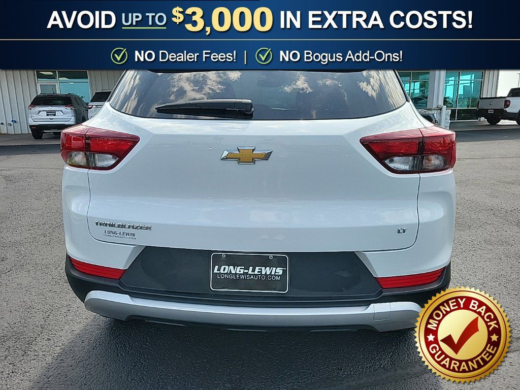 Used 2023 Chevrolet TrailBlazer LT w/ Convenience Package FWD image 8