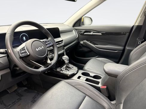 Used 2024 Kia Seltos SX w/ SX Sunroof Package AWD/4WD image 10