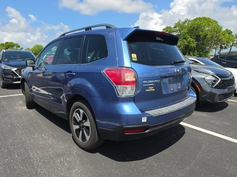 Used 2018 Subaru Forester 2.5i Limited AWD/4WD image 12