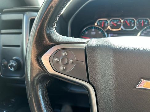 Used 2018 Chevrolet Silverado 1500 LT image 17