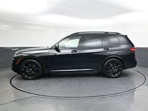 Used 2024 BMW X7 M60i w/ Executive Package image 9