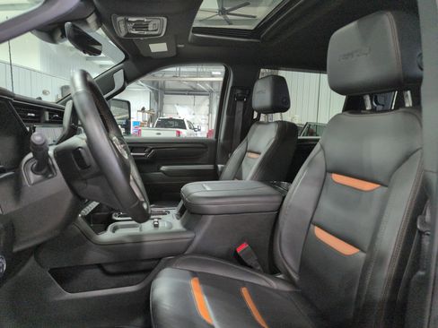 Used 2024 GMC Sierra 3500 AT4 w/ AT4 Premium Plus Package image 9