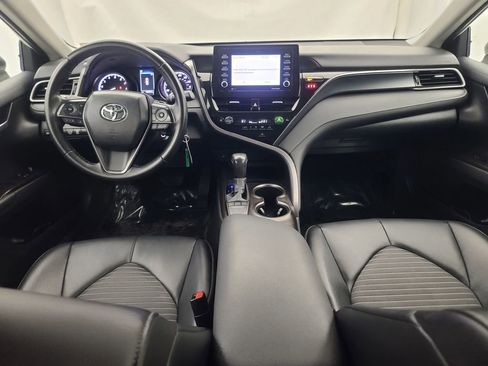 Used 2024 Toyota Camry SE image 21