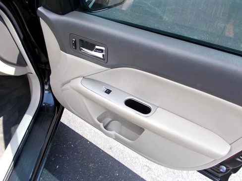 Used 2012 Ford Fusion SEL image 22