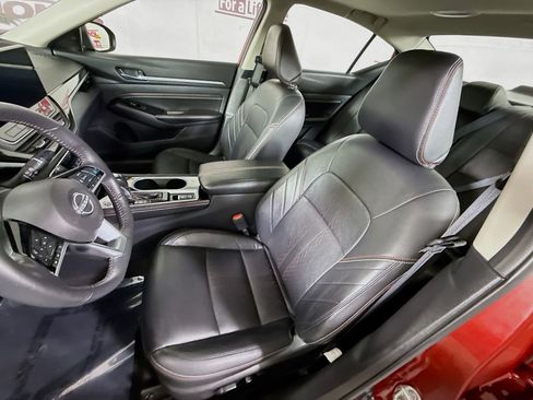 Certified 2023 Nissan Altima 2.0 SR FWD image 27