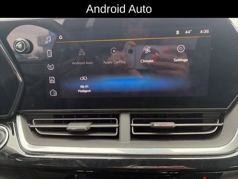 Used 2024 Chevrolet Trax ACTIV w/ Driver Confidence Package image 8